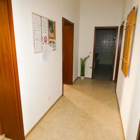 Sunnyhome Monteurwohnungen Und In منزل للإقامة
