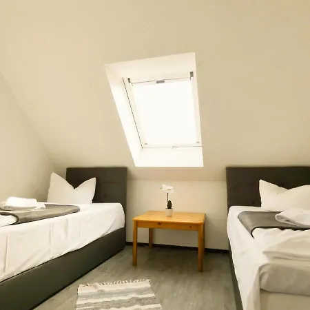 منزل للإقامة Sunnyhome Monteurwohnungen Und In شفاندورف إن بايرن