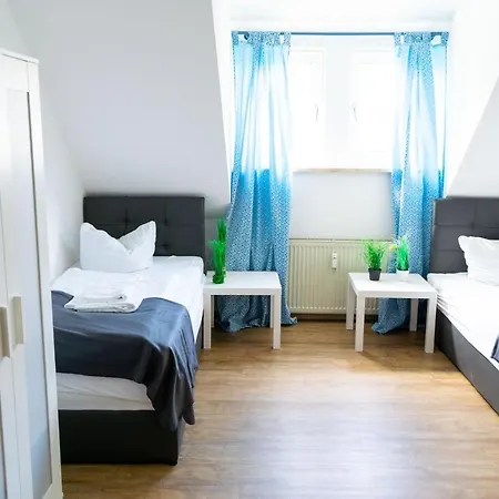 منزل للإقامة Sunnyhome Monteurwohnungen Und In شفاندورف إن بايرن