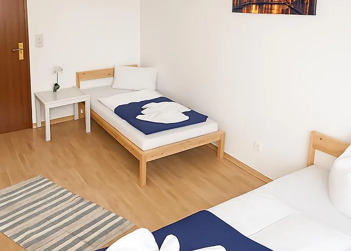 Kwatera prywatna Sunnyhome Monteurwohnungen Und In Schwandorf
